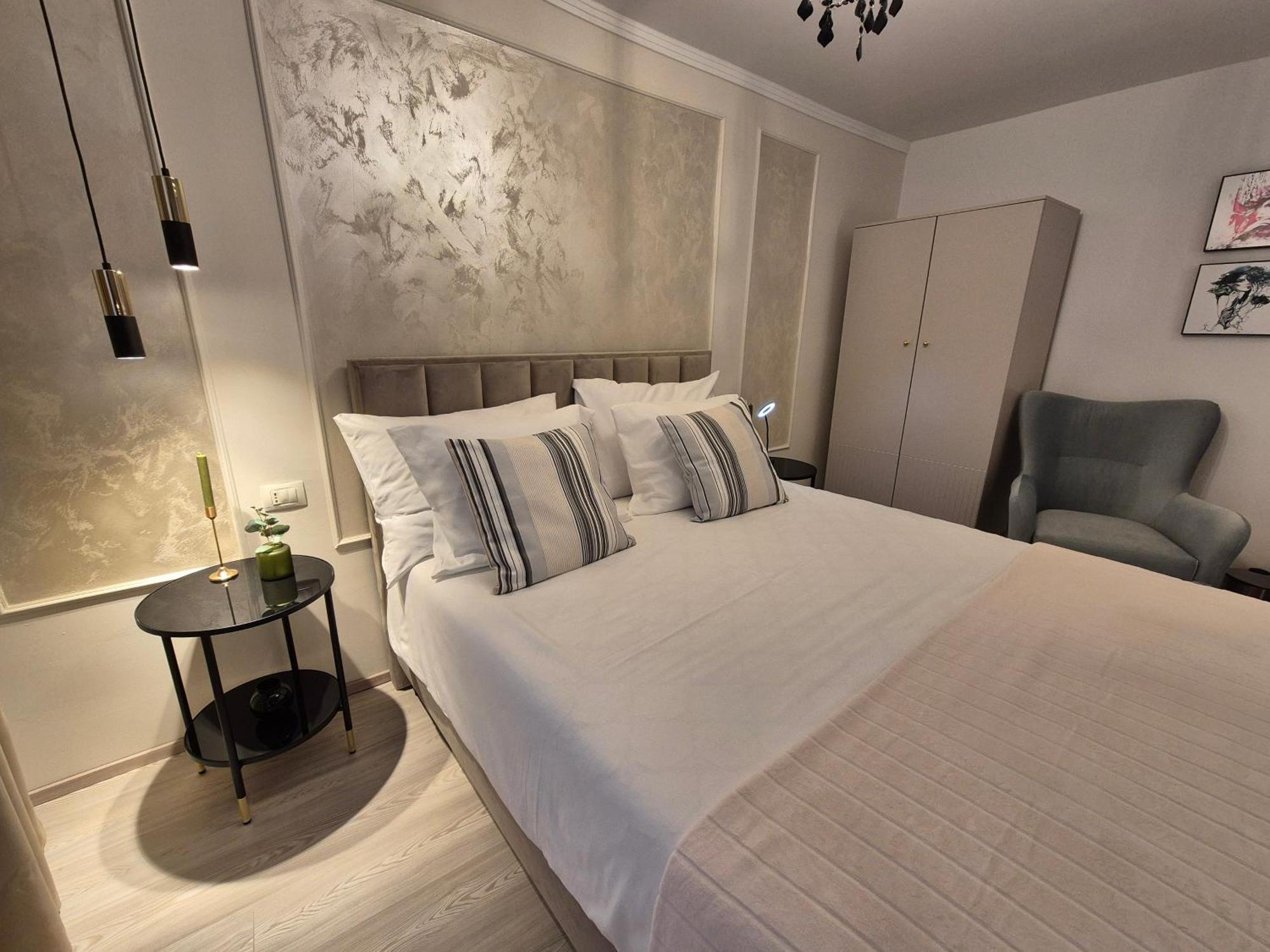Studio Apartment Lily Rovinj Exterior photo