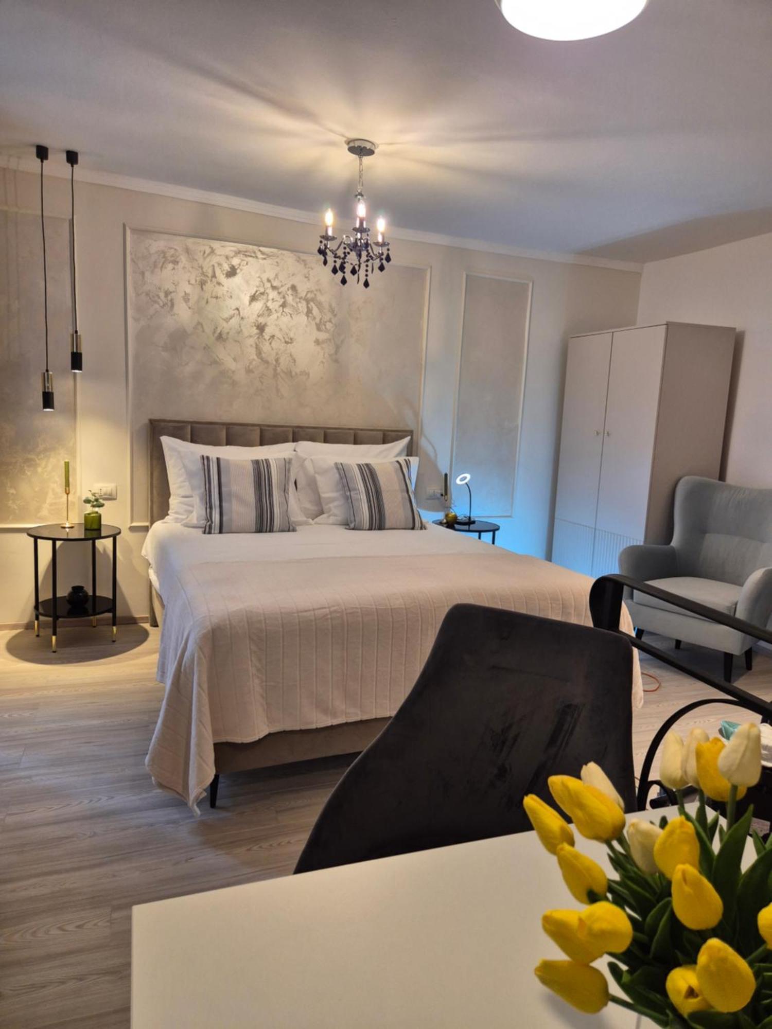 Studio Apartment Lily Rovinj Exterior photo