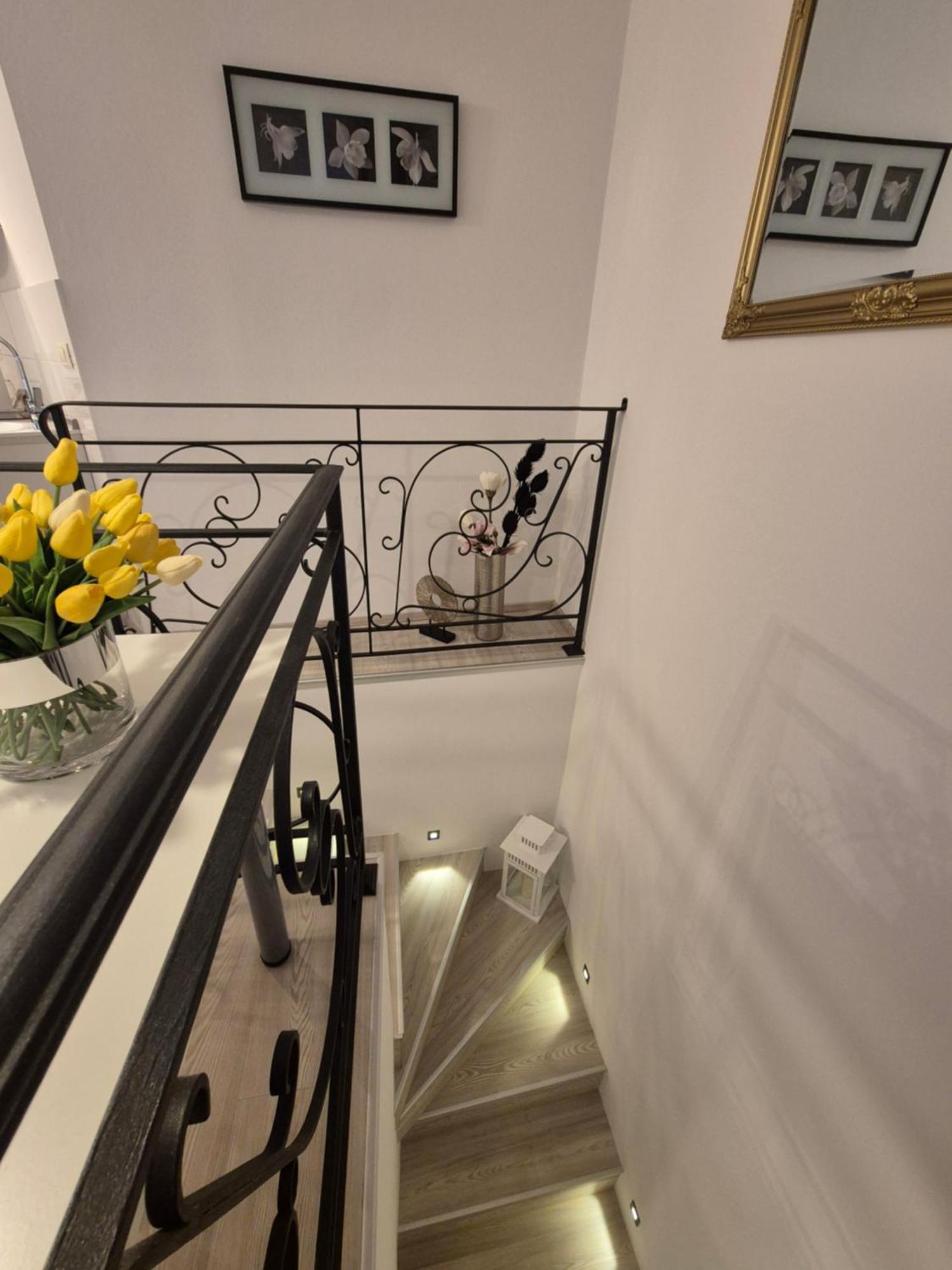 Studio Apartment Lily Rovinj Exterior photo