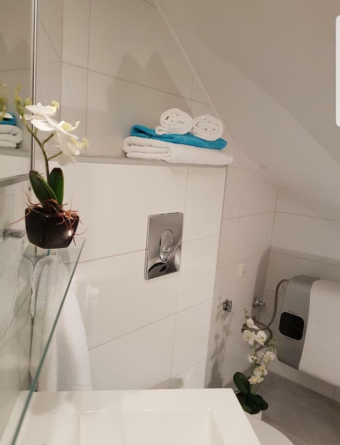 Studio Apartment Lily Rovinj Exterior photo